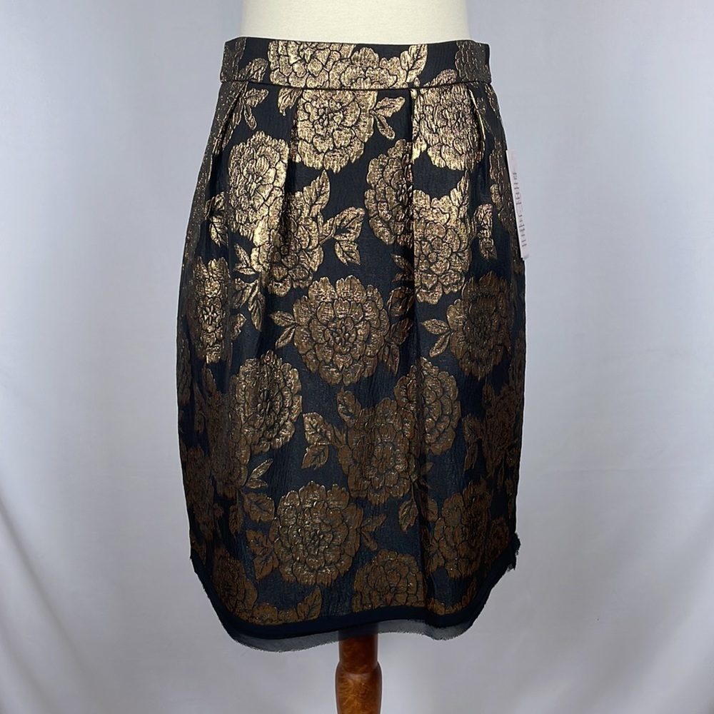 NWT Gorgeous Nanette Lepore Shimmery Black and Gold Metallic Skirt - Size 2